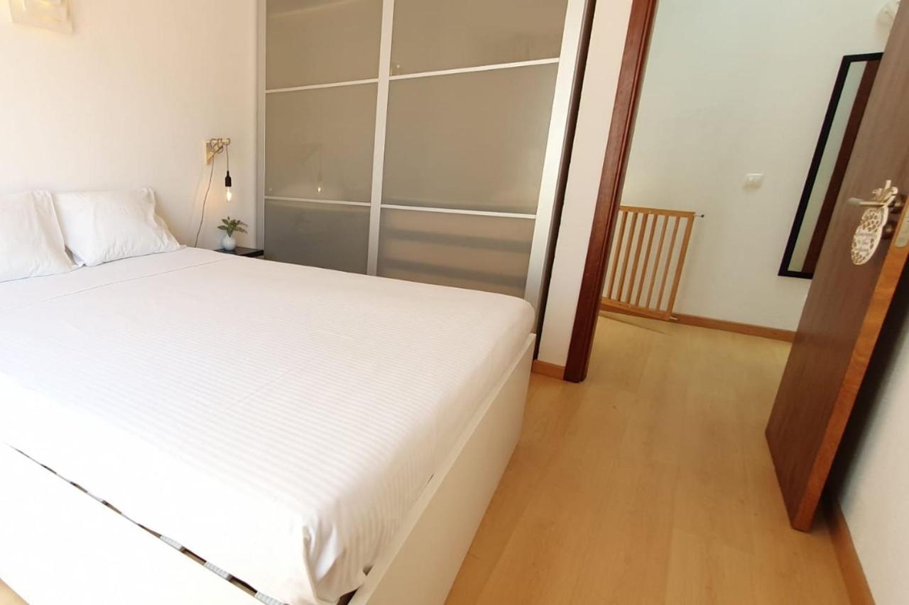 Lovelystay - Yellow Submarine House Lagos Eksteriør billede