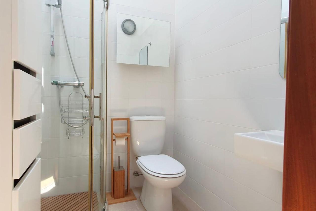 Lovelystay - Yellow Submarine House Lagos Eksteriør billede