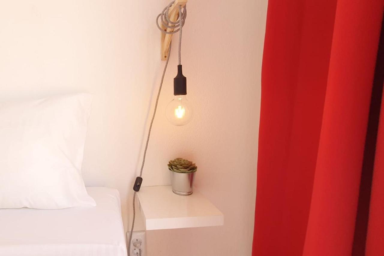 Lovelystay - Yellow Submarine House Lagos Eksteriør billede